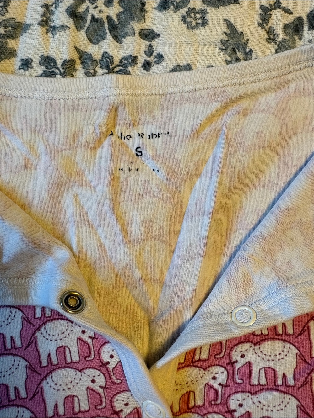 Roller Rabbit Pink Elephant Pajamas - Picture 2 of 3